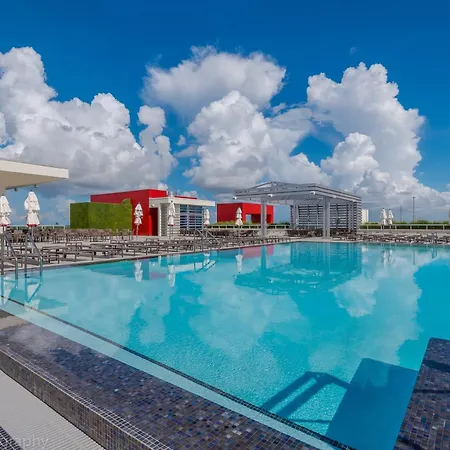 Ch Luxury Condos & Studios On The Beach